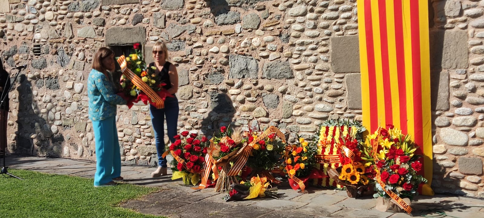Ofrena floral a Bac de Roda. 11 de Setembre de 2024