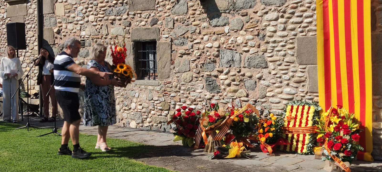 Ofrena floral a Bac de Roda. 11 de Setembre de 2024