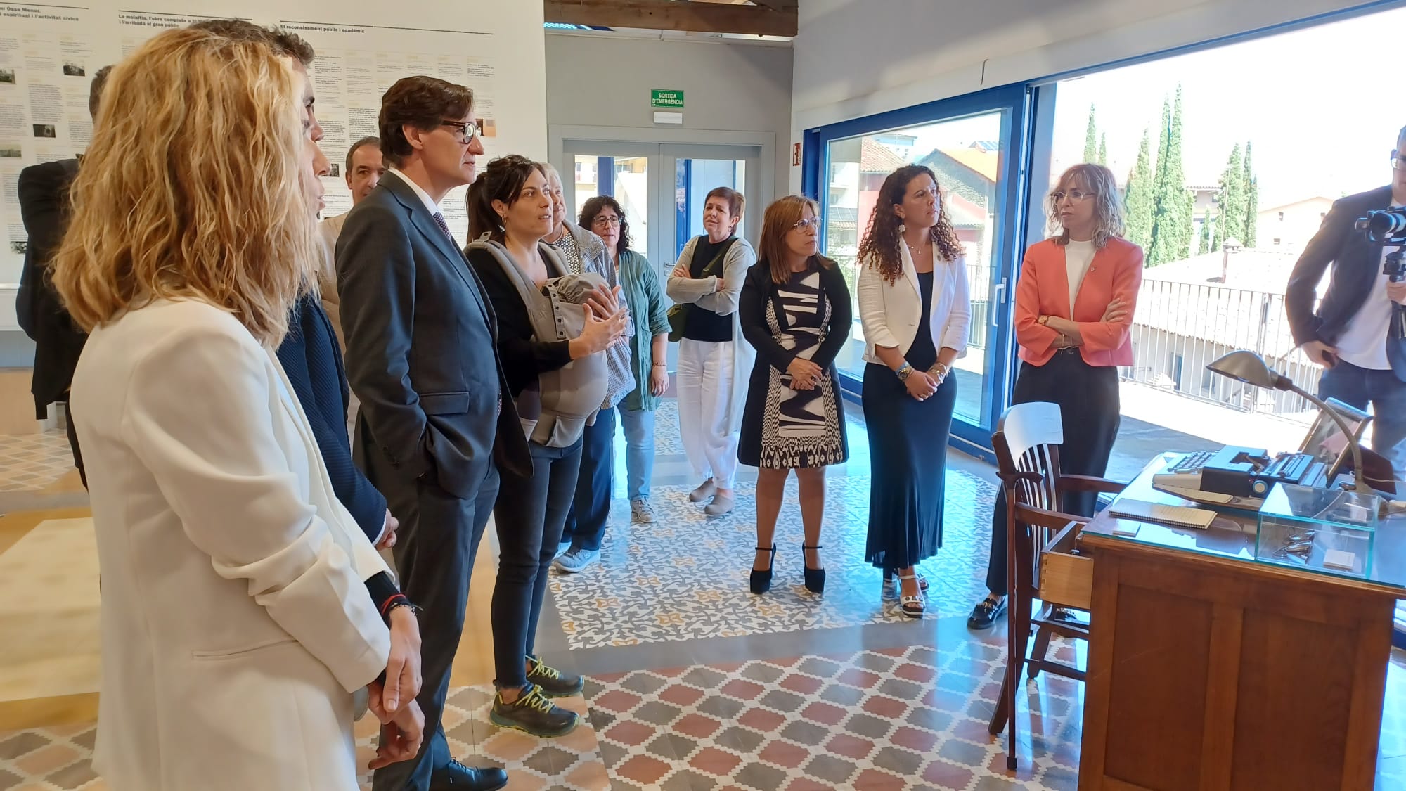 El president de la Generalitat, Salvador Illa, visita a seu de la Fundació Miquel Martí i Pol de Roda de Ter